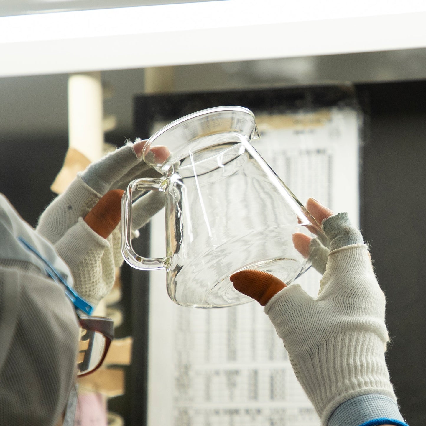 Origami Glass Coffee Server with HARIO